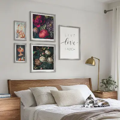 Bildergalerie-Set für die Wand mit motivierenden Slogans und Blumenmotiv