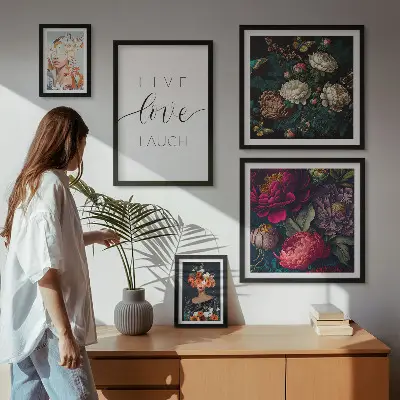 Bildergalerie-Set für die Wand mit motivierenden Slogans und Blumenmotiv