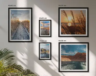 Bildergalerie-Set für die Wand mit Motiven von Landschaften, Wasser und Vegetationspfaden