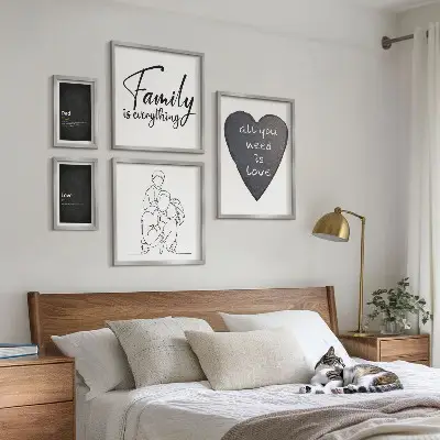 Bilderset für das Sofa mit dem Motiv Familienwerte, Liebe und Nähe