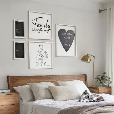 Bilderset für das Sofa mit dem Motiv Familienwerte, Liebe und Nähe
