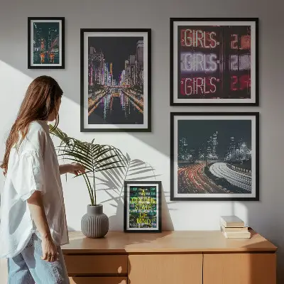Bildergalerie-Set für die Wand Moderne Stadt bei Nacht mit Neonlicht