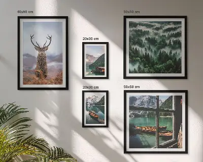 Modernes Wandbilder-Set mit Motiven von Natur, Wildtieren und Bergen
