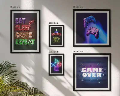 Bilderset fürs Sofa mit Neon-Computerspielmotiven