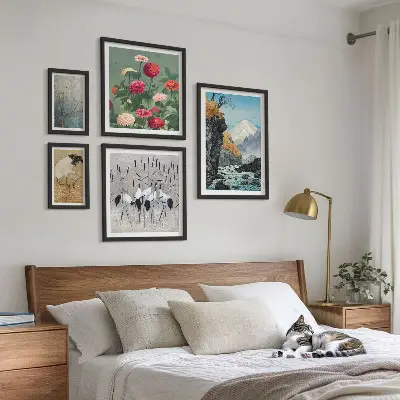Wandbilder-Set mit Naturlandschaften und Blumenmotiven