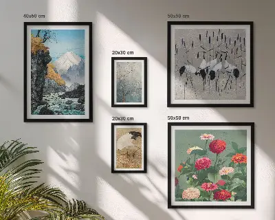 Wandbilder-Set mit Naturlandschaften und Blumenmotiven