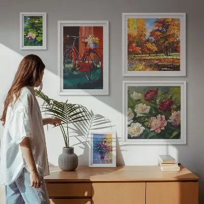 Bilderset für das Sofa mit Blumen in der Frühlingslandschaft