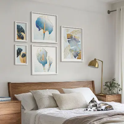 Modernes Wandbilder-Set mit Pflanzenmotiven