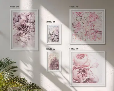 Modernes Wandbilder-Set mit Vintage-Blumenarrangements