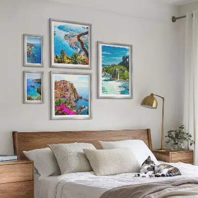 Modernes Wandbilder-Set mit Motiven von Küstenlandschaften