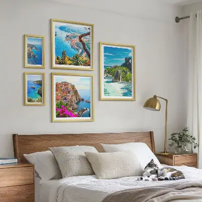Modernes Wandbilder-Set mit Motiven von Küstenlandschaften