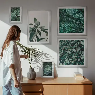 Bildergalerie-Set für die Wand mit Pflanzenmotiven und grünen Blättern