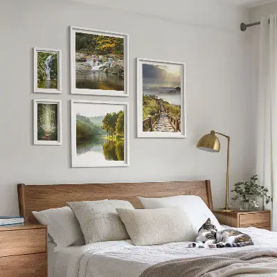 Wandbilder-Set mit Naturlandschaften, Wasserfällen und Waldwegen