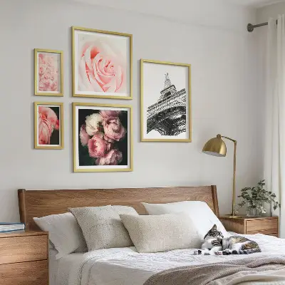 Bildergalerie-Set für die Wand mit Rosen, Eiffelturm und romantischen Motiven