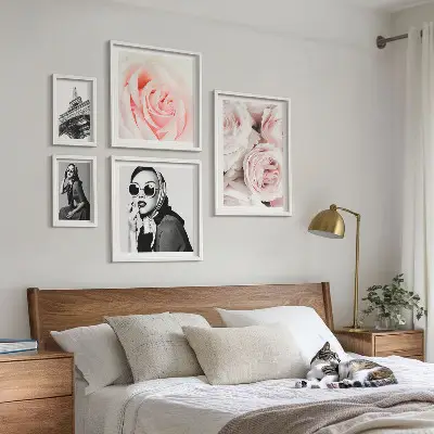 Bildergalerie-Set für die Wand mit stilvollen Rosenporträts