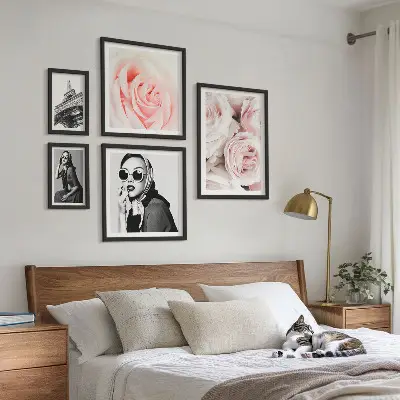 Bildergalerie-Set für die Wand mit stilvollen Rosenporträts