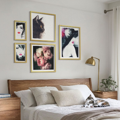 Modernes wandbilder-set Stilvolle Porträts von Frauen mit Rosen