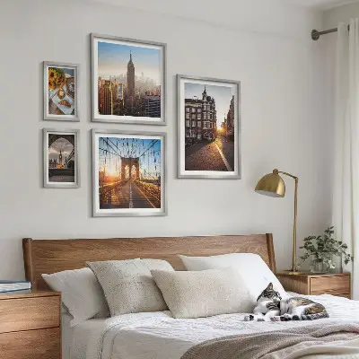 Bildergalerie-Set für die Wand mit Motiv Charmante Stadtarchitektur