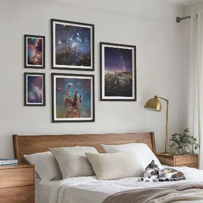 Bilderset fürs Sofa mit kosmischen Galaxienlandschaften