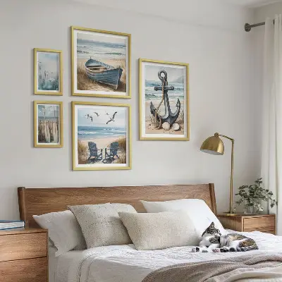 Modernes Wandbilder-Set mit maritimen Inspirationen für den Küstenstil