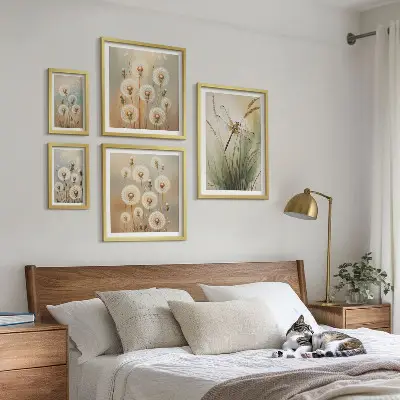 Bildergalerie-Set für die Wand mit Blumenmotiven von Libellen und Löwenzahn