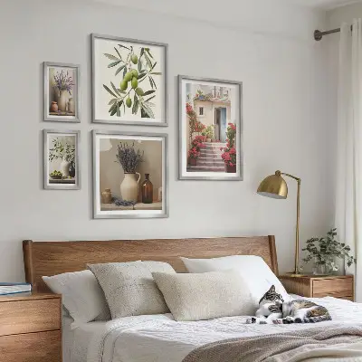 Bilderset fürs Sofa mit floralen Motiven von Blumen und Früchten