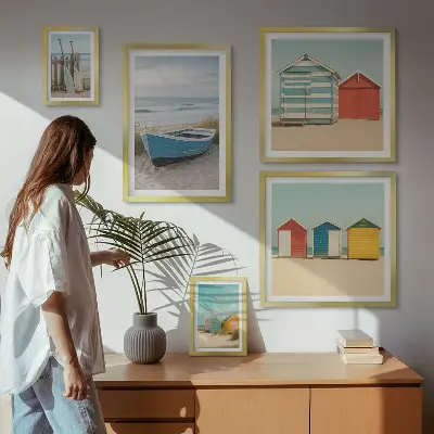 Bildergalerie-Set für die Wand mit Motiven von Meerblick, Häusern und Booten