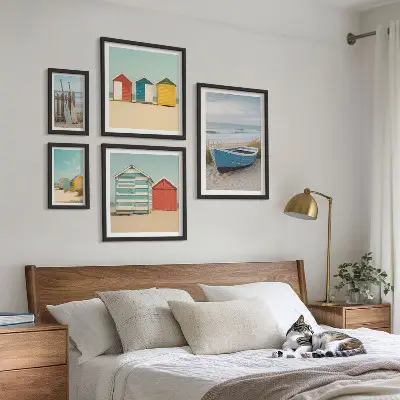 Bildergalerie-Set für die Wand mit Motiven von Meerblick, Häusern und Booten