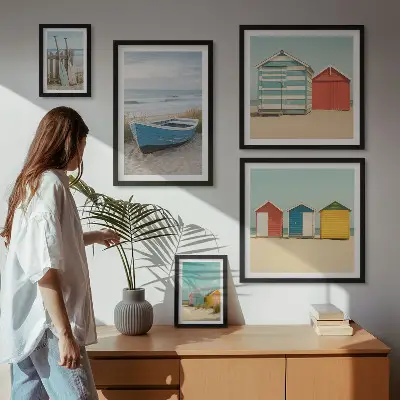 Bildergalerie-Set für die Wand mit Motiven von Meerblick, Häusern und Booten