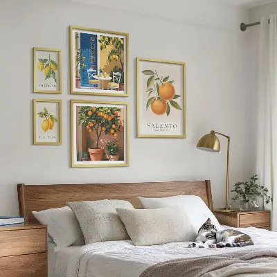 Modernes Wandbilder-Set im rustikalen italienischen Stil mit fruchtigen Elementen