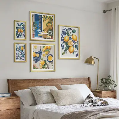 Bilderset für das Sofa mit Motiven von Gerichten der provenzalischen Küche