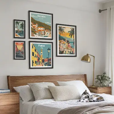 Wandbilder-Set mit europäischen Stadtlandschaften moderne Darstellung