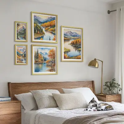 Modernes Wandbilder-Set mit Gebirgsflüssen und Herbstbäumen
