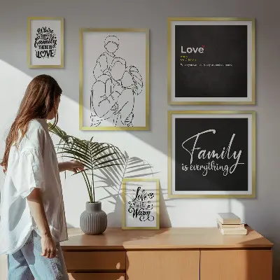 Bildergalerie-Set für die Wand mit dem Thema familiäre Werte wie Liebe und Nähe