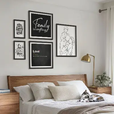 Bildergalerie-Set für die Wand mit dem Thema familiäre Werte wie Liebe und Nähe