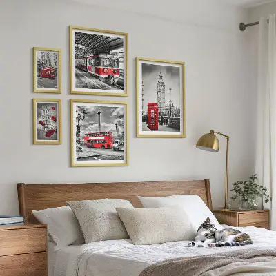 Wandbilder-Set mit Londoner Motiven und Akzenten