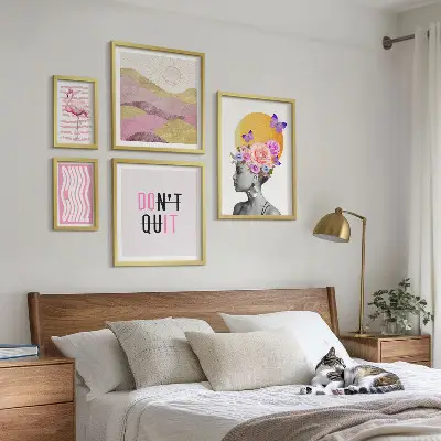 Bilderset fürs Sofa mit floralen Inspirationen im Boho-Stil