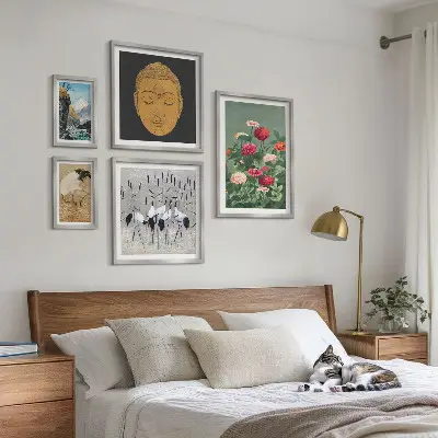 Bildergalerie-Set für die Wand mit asiatischen Landschaften und Blumenmotiven