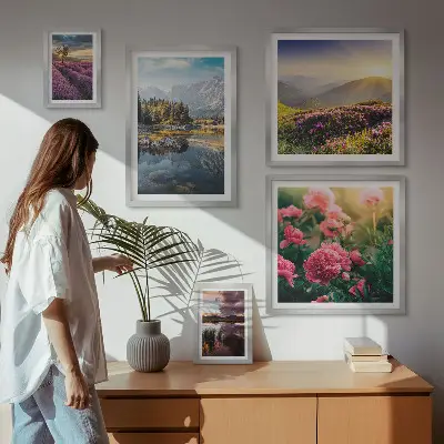 Modernes Wandbilder-Set mit Landschaften von Natur, Blumen und Bergen