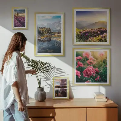 Modernes Wandbilder-Set mit Landschaften von Natur, Blumen und Bergen