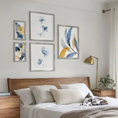 Modernes Wandbilderset mit Pflanzenmotiven in Pastellfarben