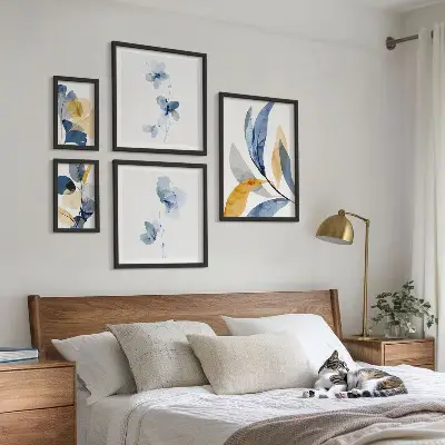 Modernes Wandbilderset mit Pflanzenmotiven in Pastellfarben