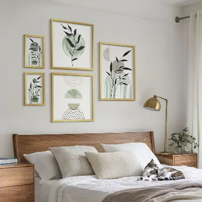 Bildergalerie-Set für die Wand mit stilvollen Pflanzengrafiken
