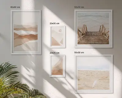 Bilderset für das Sofa mit minimalistischen Strand- und Bergmotiven