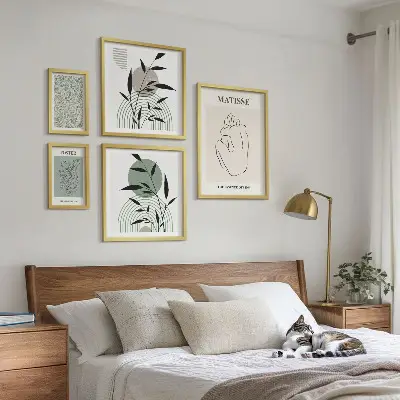 Bildergalerie-Set für die Wand mit stilvollen Pflanzengrafiken
