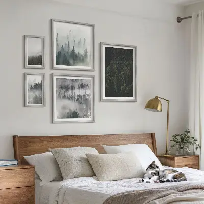 Bilderset fürs Sofa mit grünen Wäldern in nebligen Landschaften