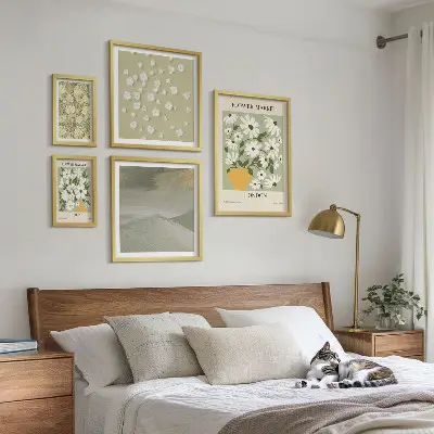 Wandbilder-Set mit floralen Stadtmotiven