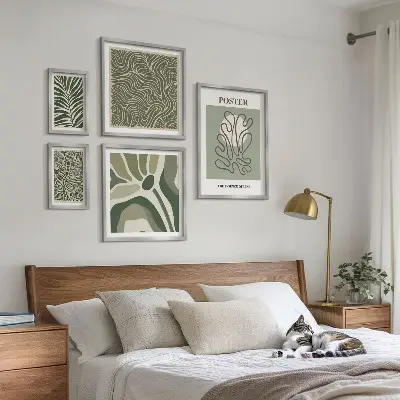 Modernes Wandbilderset mit abstrakten Boho-Pflanzenformen