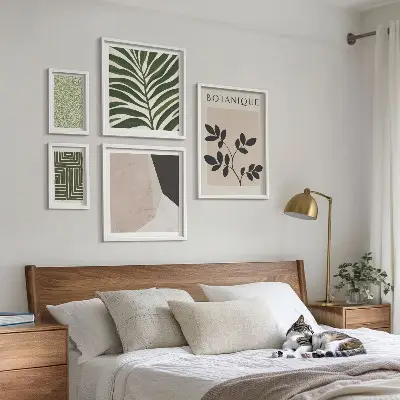 Modernes Wandbilder-Set mit Pflanzeninspirationen