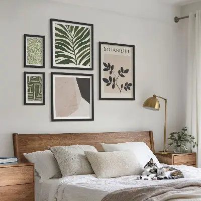 Modernes Wandbilder-Set mit Pflanzeninspirationen